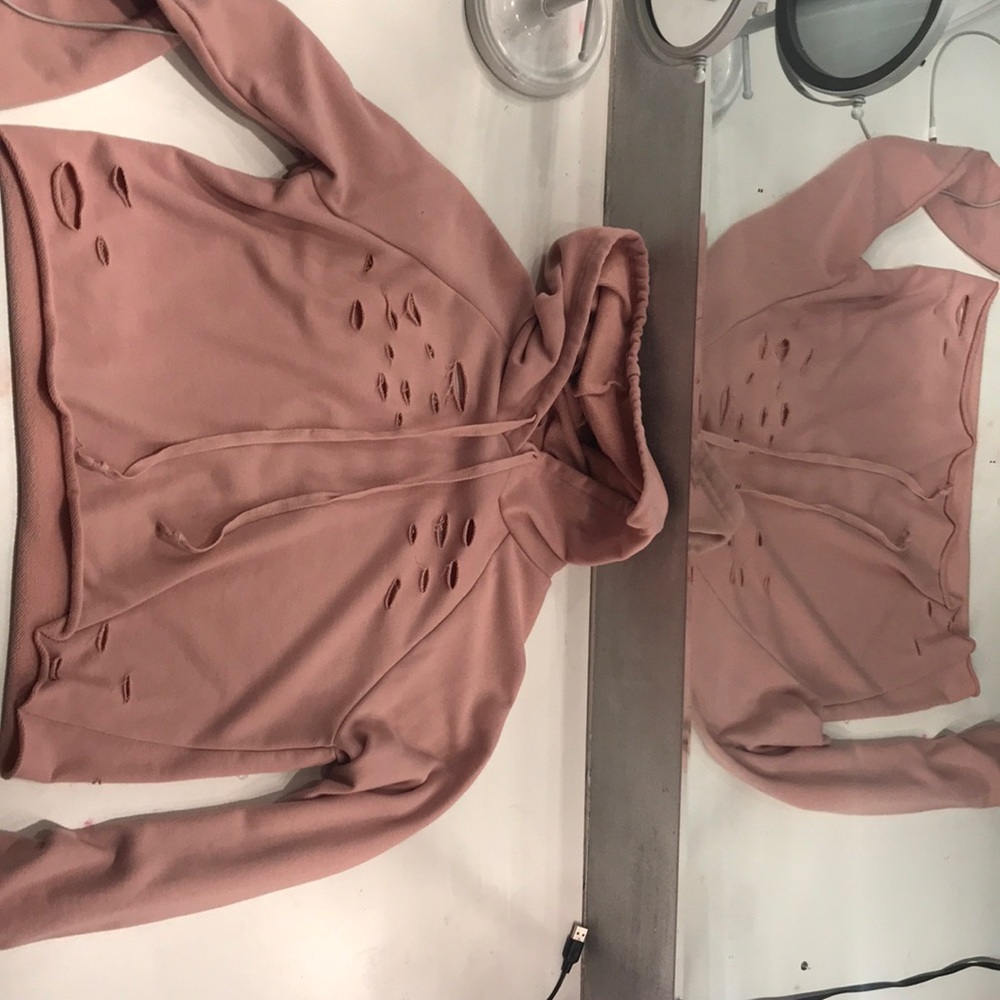 Rue21 pink cropped hoodie